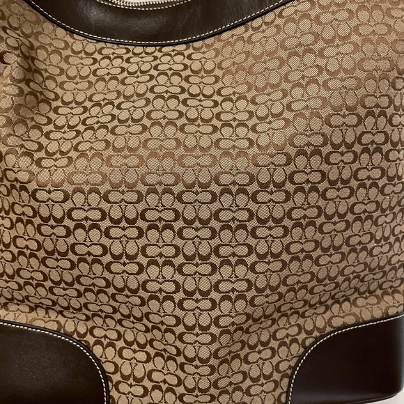 COACH HANDBAG - Picture 3 of 12